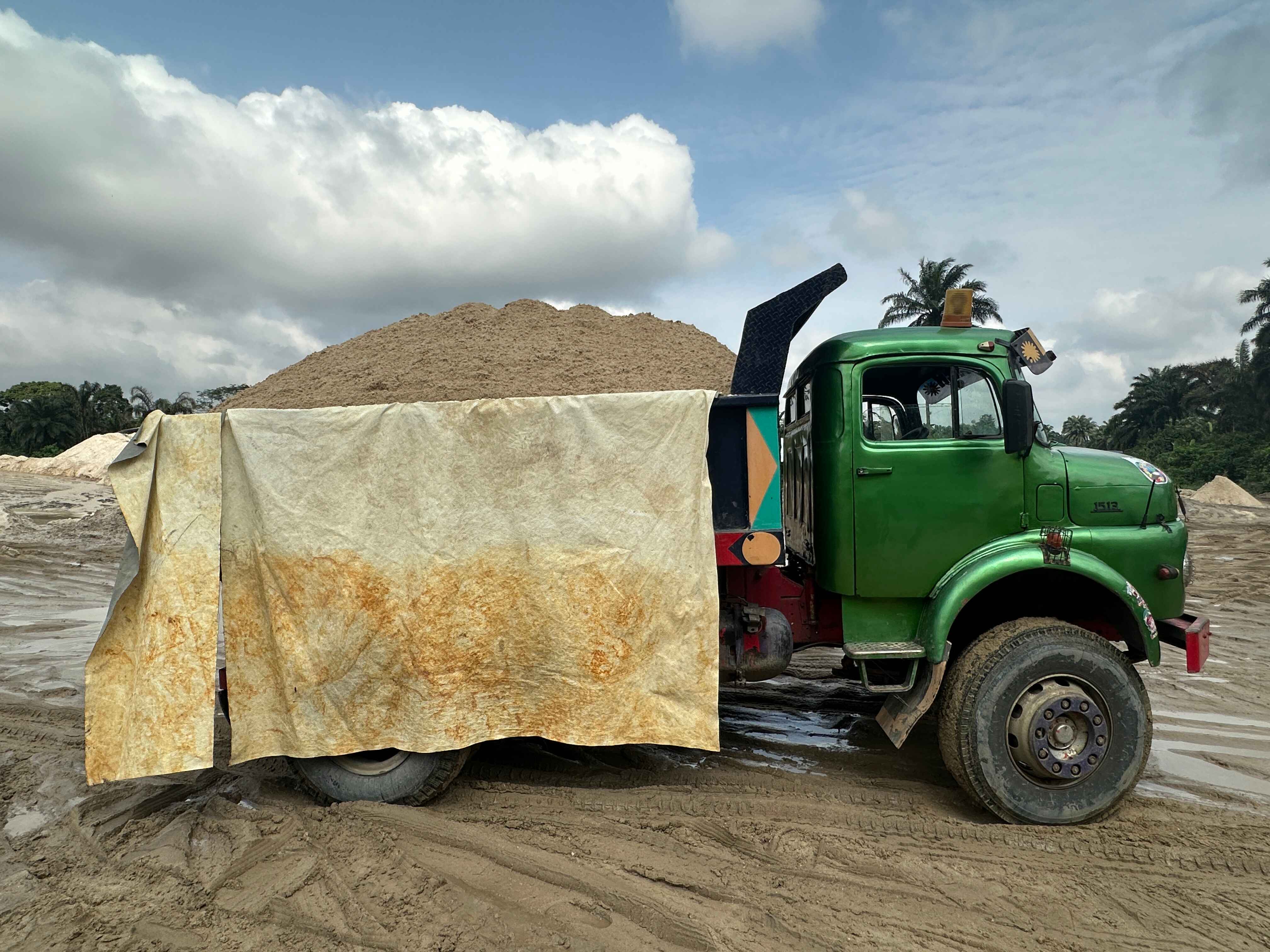 Small truck (SINGLE AXLE) - #32,500